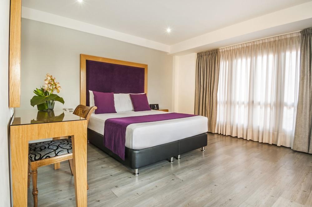 Hotel Le Manoir Bogotá Buitenkant foto